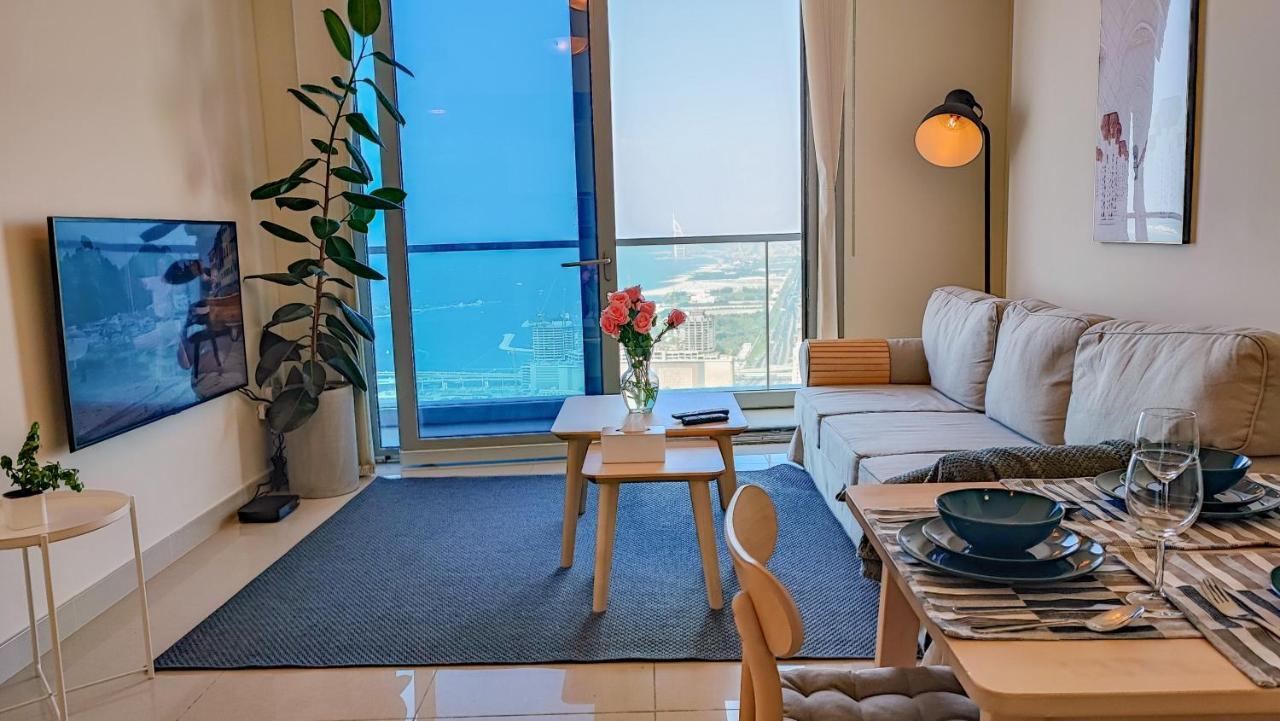 Exquisite, Luxe 1Bd Apartment, Unparalleled Sea Views, Prime Dubai Marina Location & Full Kitchen By "La Buena Vida Holiday Homes Exterior foto